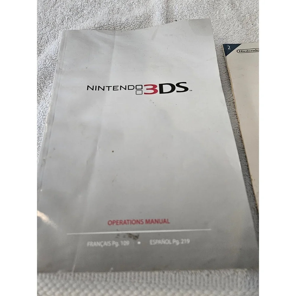 Nintendo‎ 3DS Operation Manual and Quick Start Guide